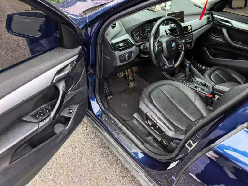 张家界16年宝马X17