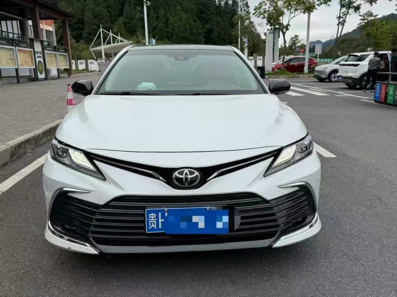 广州21年丰田凯美瑞1