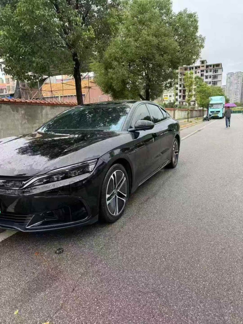 常德23年比亚迪汉3