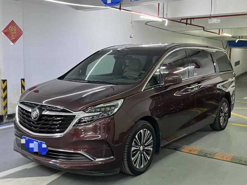 深圳22年别克GL82