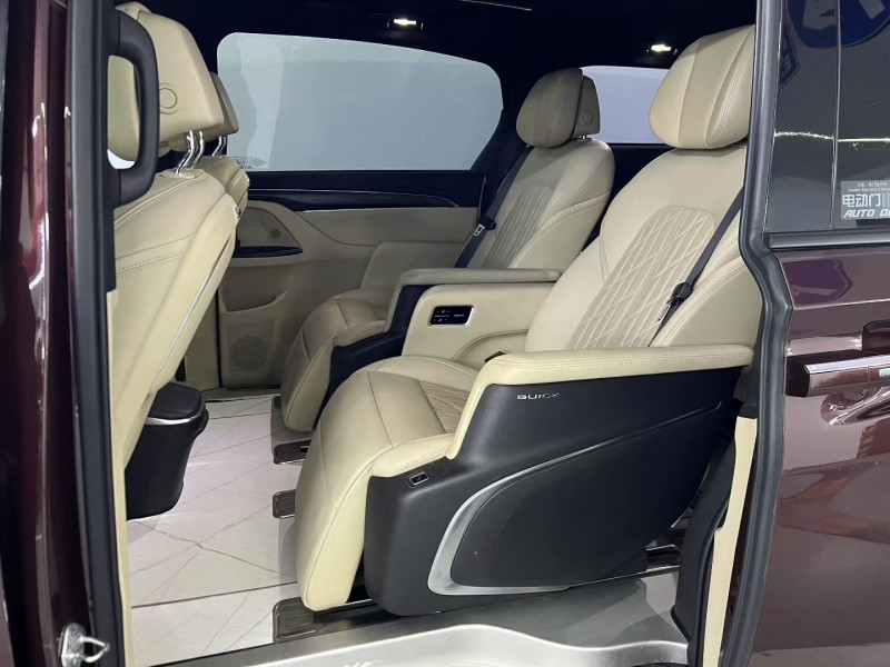 深圳22年别克GL85