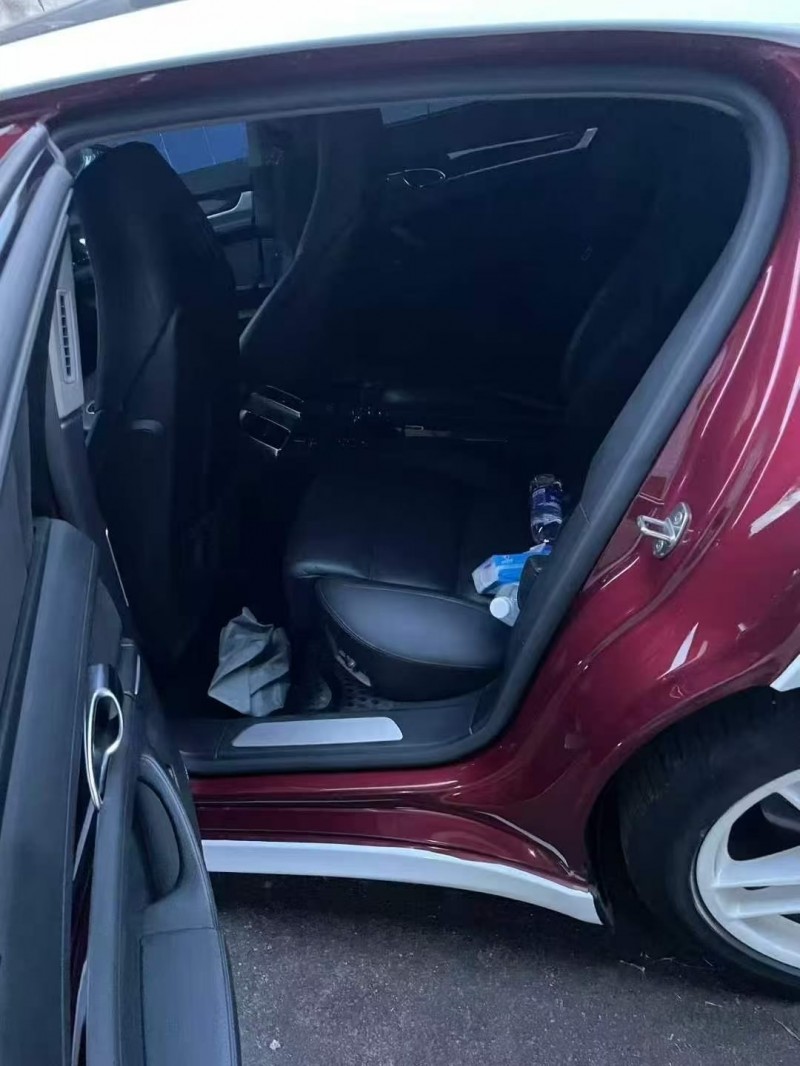 深圳16年保时捷帕拉梅拉3