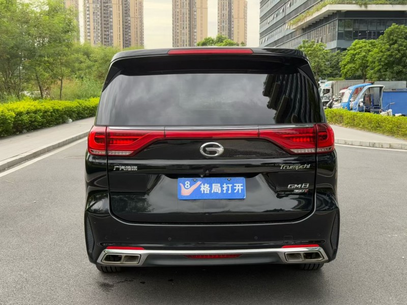 东莞20年传祺M89