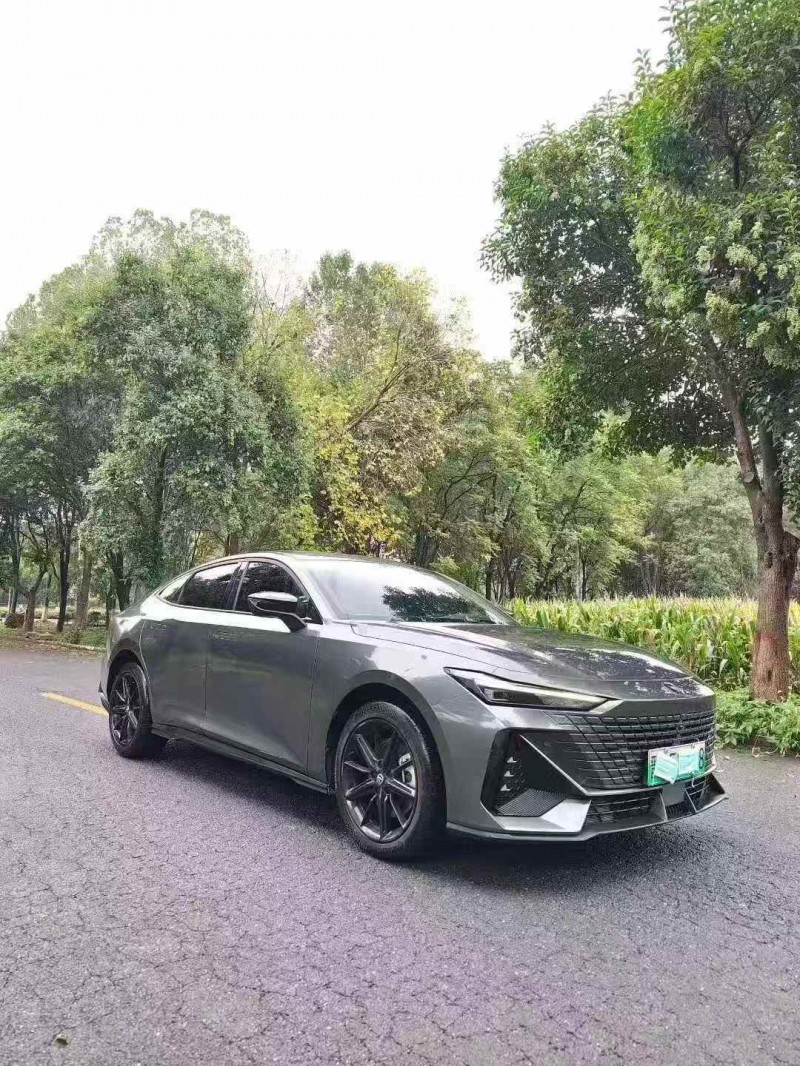 焦作23年长安汽车UNI3