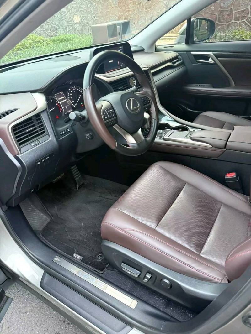 娄底21年雷克萨斯RX3