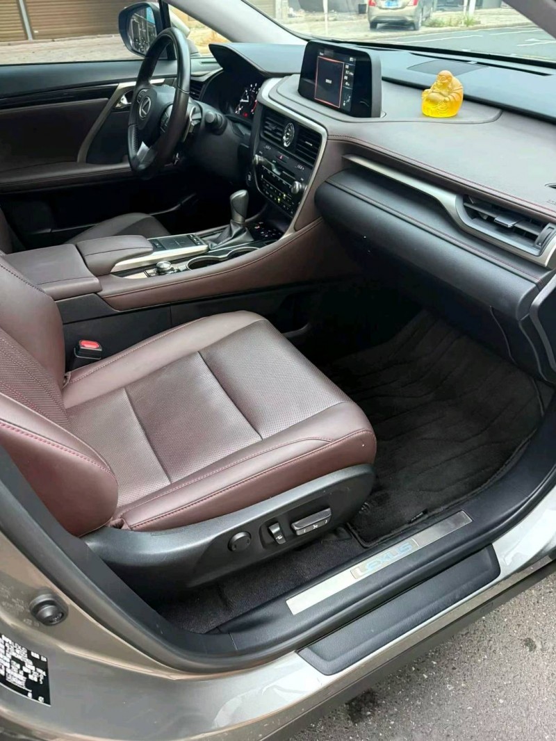 娄底21年雷克萨斯RX7