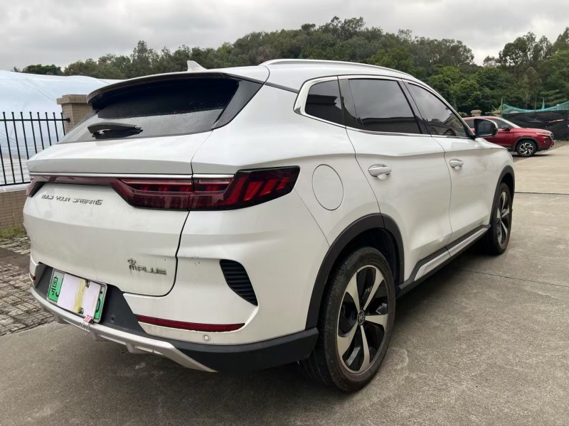 江门23年比亚迪宋8