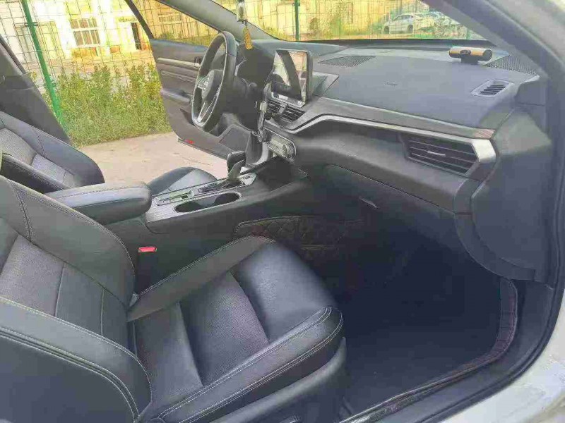 徐州22年日产天籁4