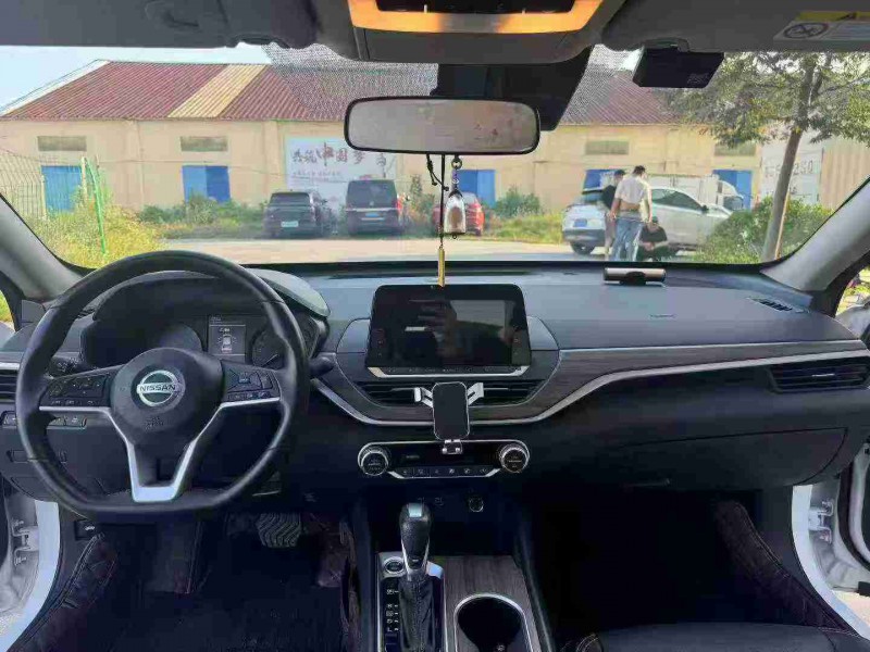 徐州22年日产天籁7