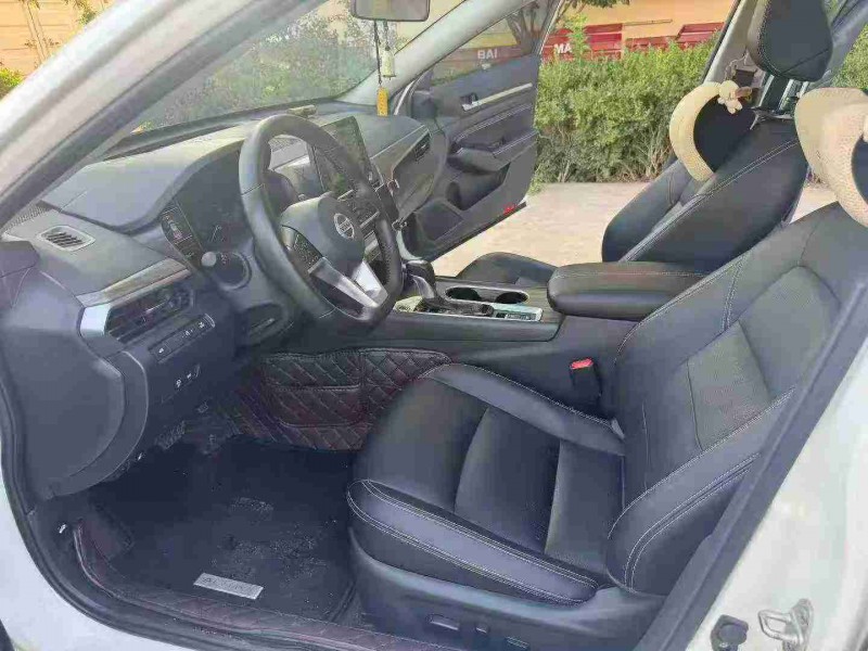 徐州22年日产天籁8