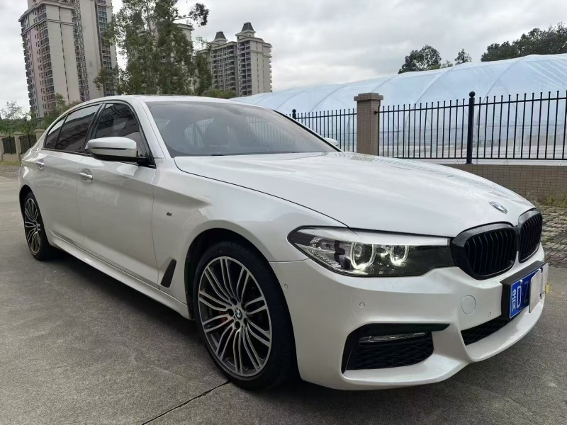 江门17年宝马5系3