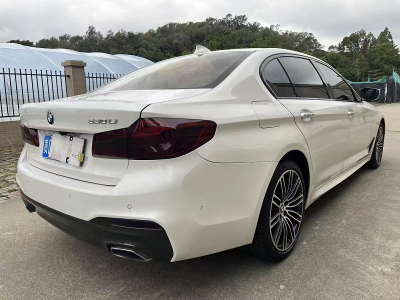 江门17年宝马5系8