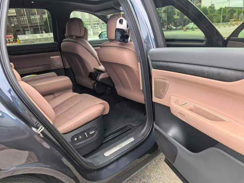 常德25年蔚来ES86