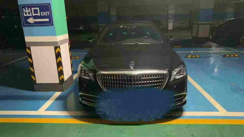 淄博19年奔驰迈巴赫S级1