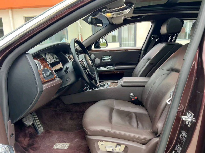 唐山14年劳斯莱斯古斯特4