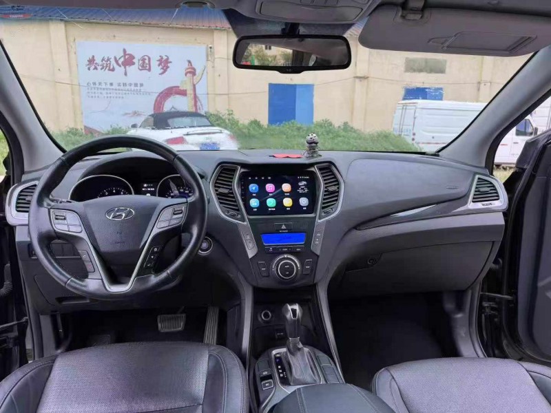 徐州14年现代新胜达7