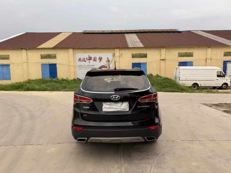 徐州14年现代新胜达9