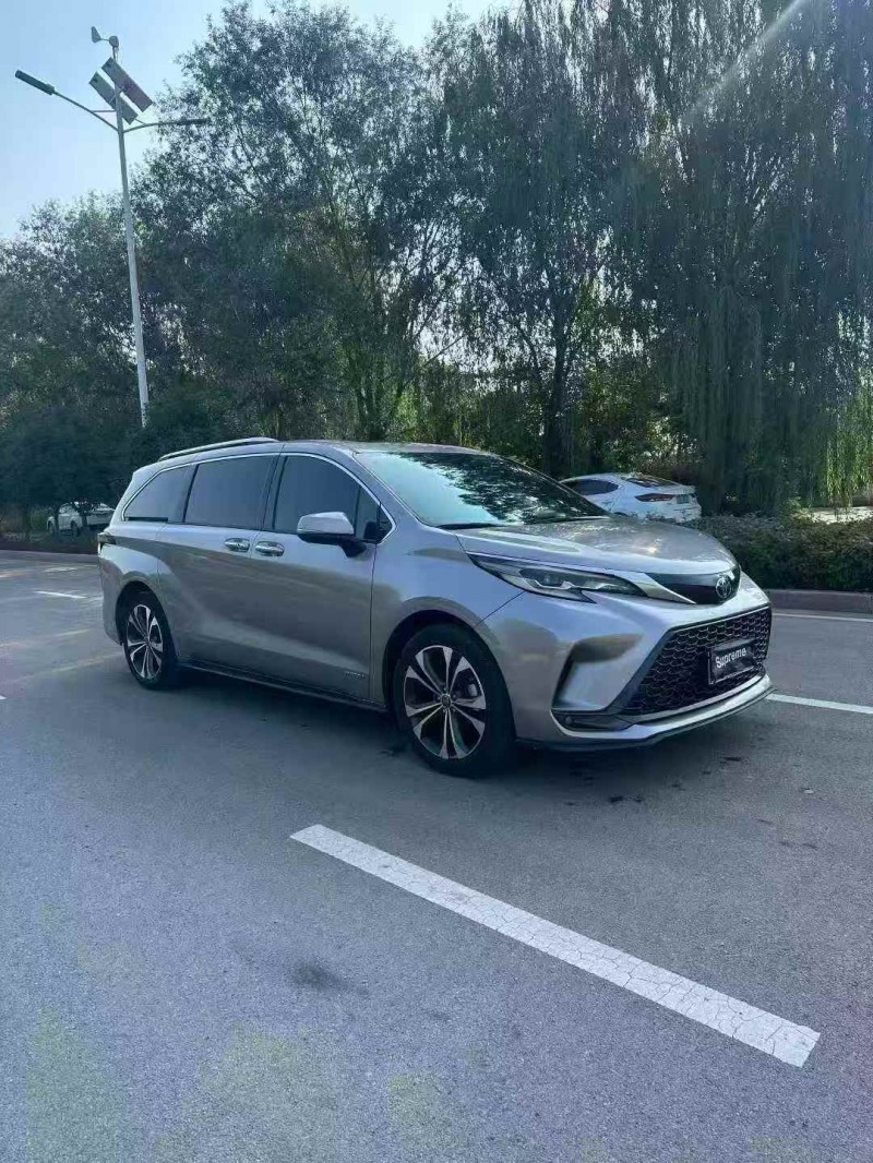 淄博23年丰田格瑞维亚2