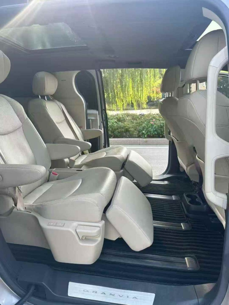 淄博23年丰田格瑞维亚5