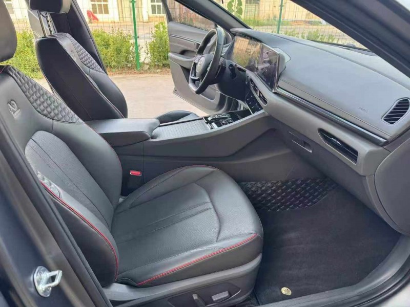 徐州23年现代索纳塔4