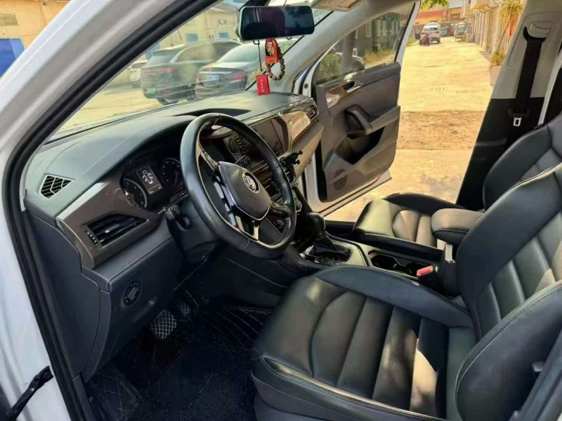 徐州19年大众途岳5