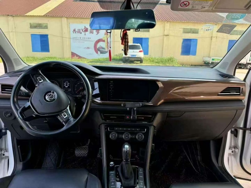 徐州19年大众途岳8