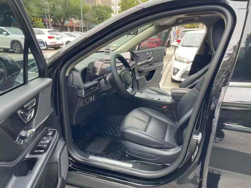 连云港23年林肯航海家4