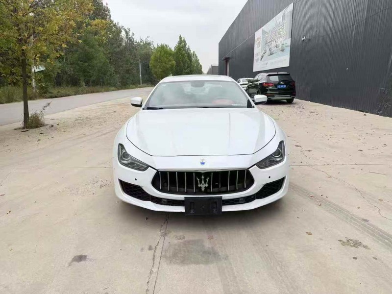 沧州18年玛莎拉蒂总裁1