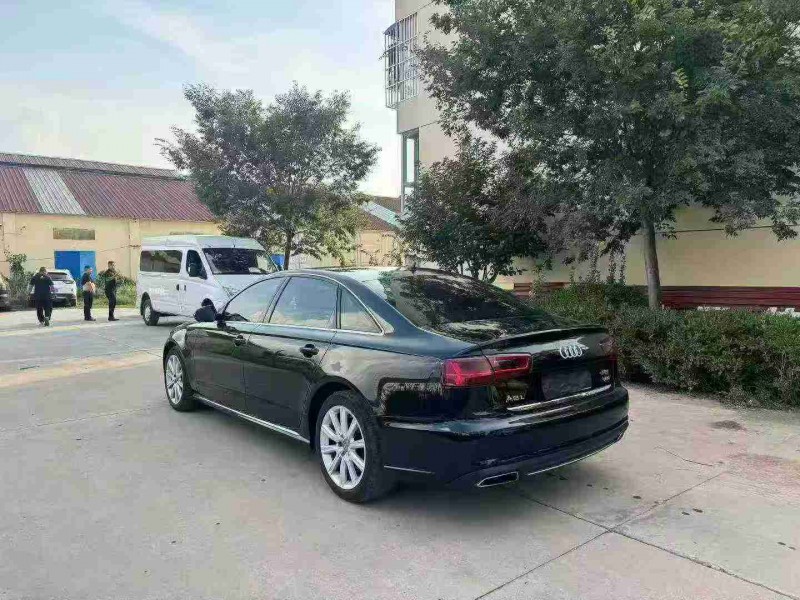 徐州17年奥迪A6L3