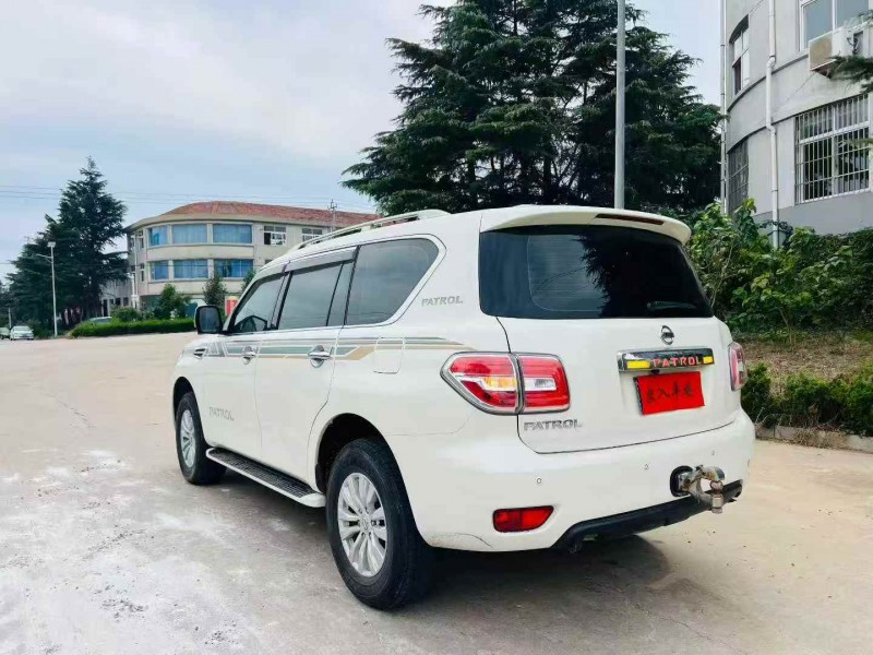 青岛19年日产途乐7