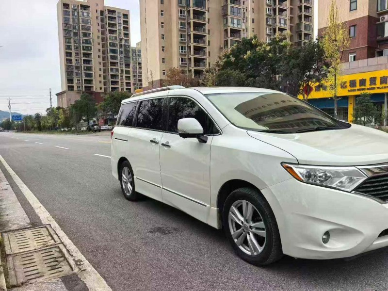 许昌18年日产贵士2