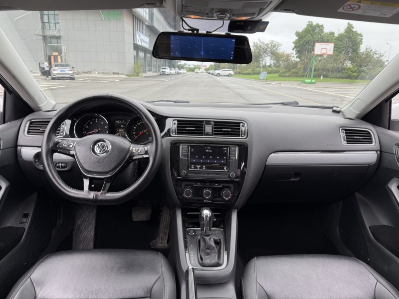 盐城16年大众速腾7