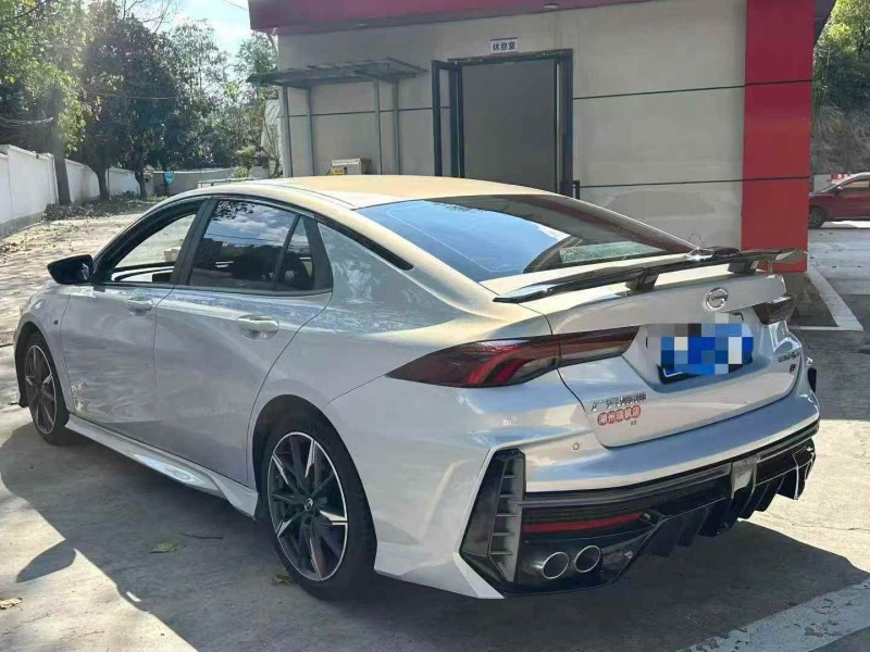 张家界24年传祺影豹7