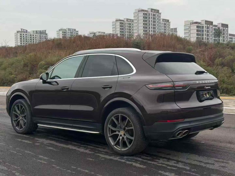 石家庄21年保时捷卡宴7