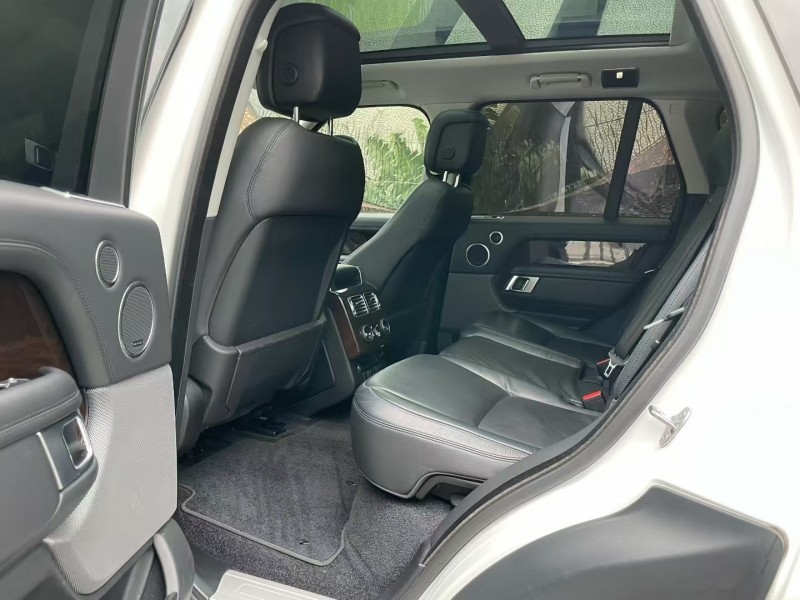 深圳20年路虎揽胜行政5