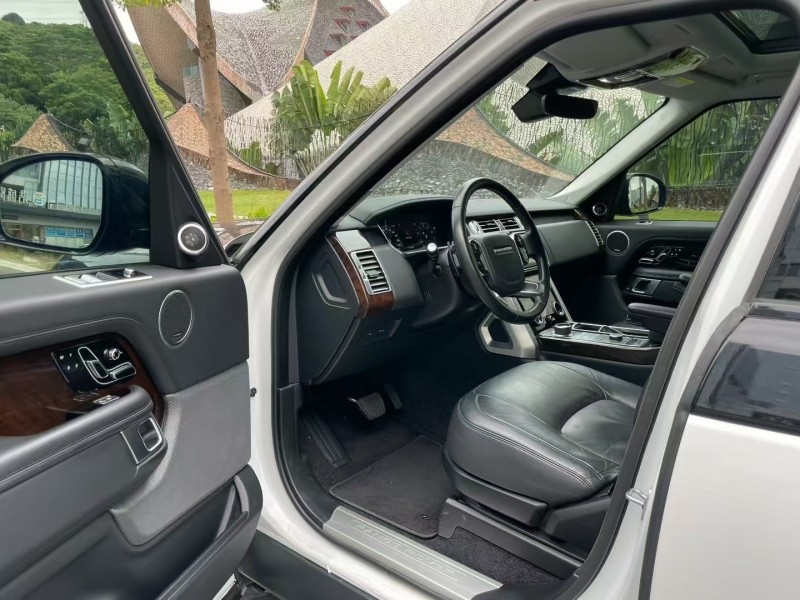 深圳20年路虎揽胜行政6