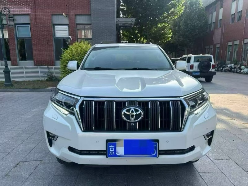 北京19年丰田普拉多1