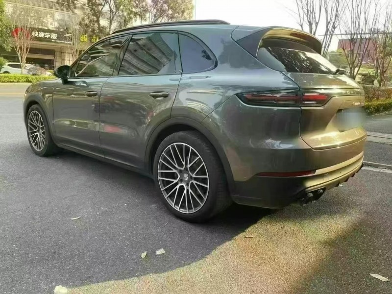 肇庆20年保时捷卡宴7