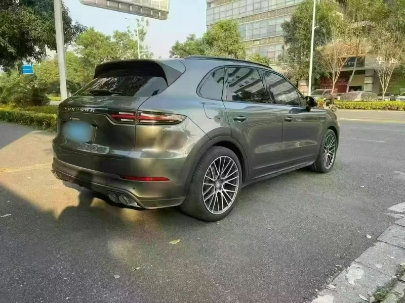 肇庆20年保时捷卡宴8