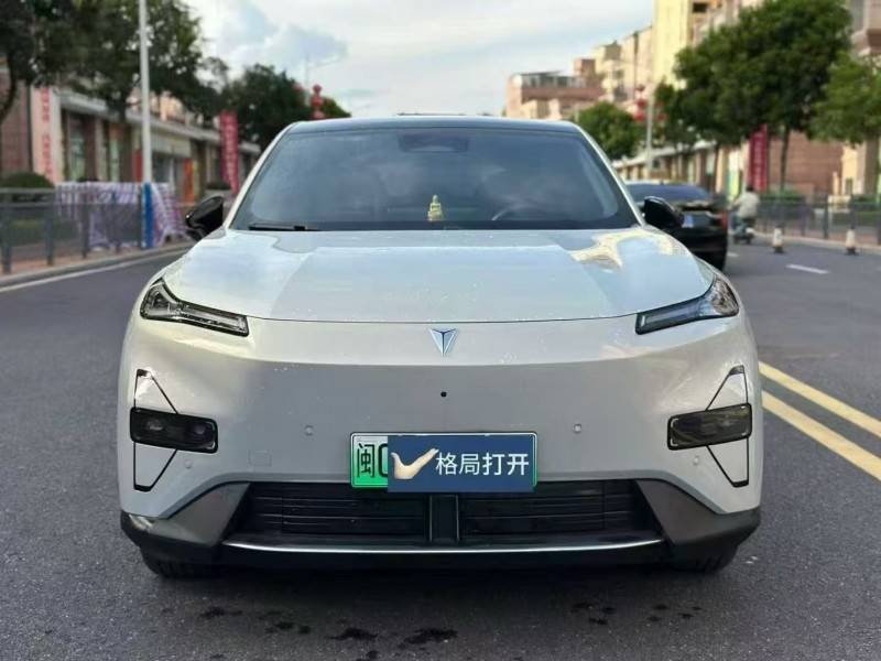 东莞25年长安汽车深蓝1