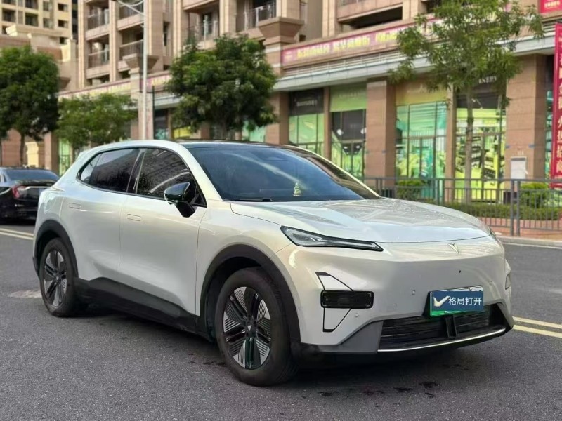 东莞25年长安汽车深蓝2