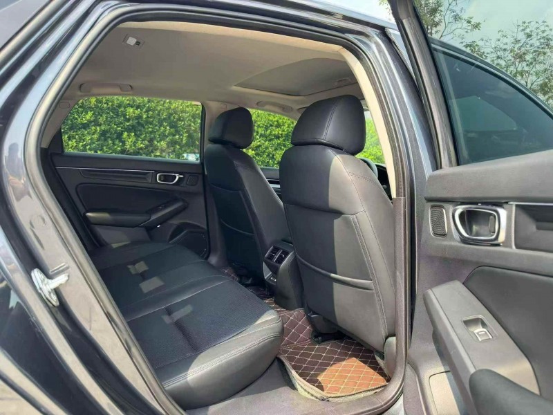 汕头23年本田思域6