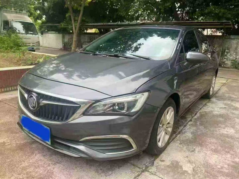 珠海18年别克威朗2