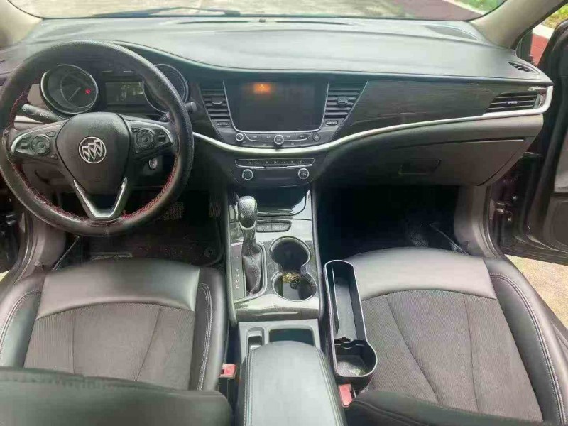 珠海18年别克威朗7