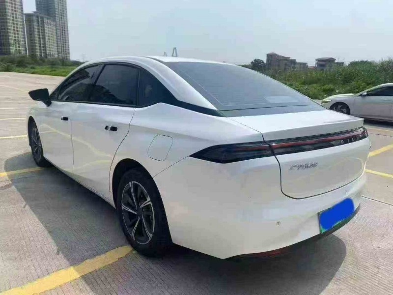 珠海24年传祺埃安S9