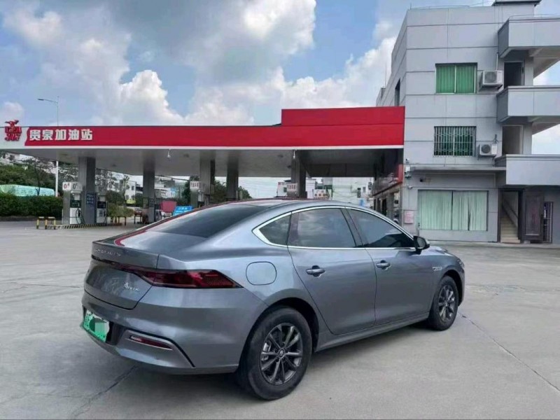 广州23年比亚迪秦4