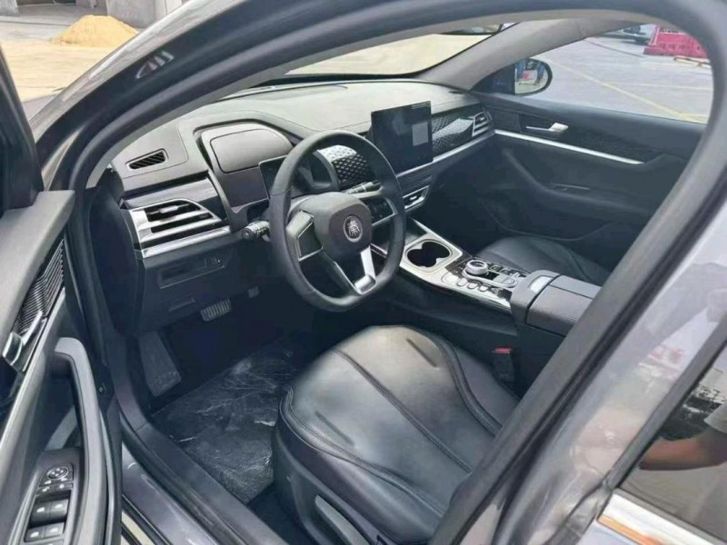 广州23年比亚迪秦7