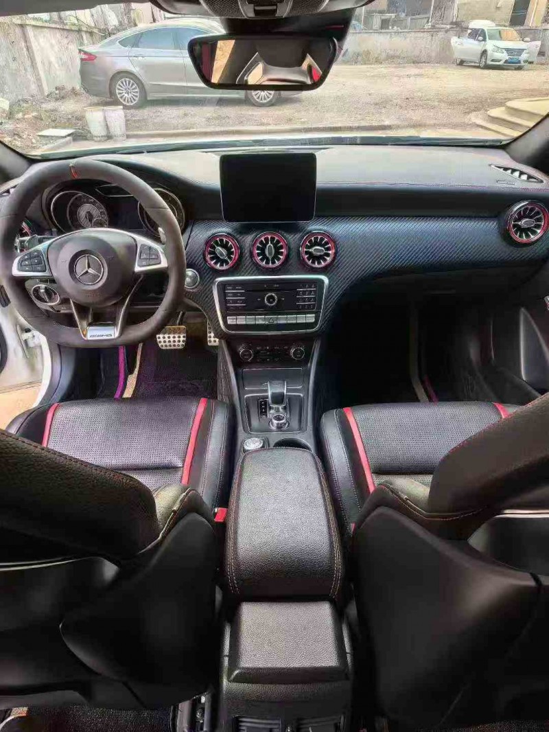 漳州18年奔驰AMG5