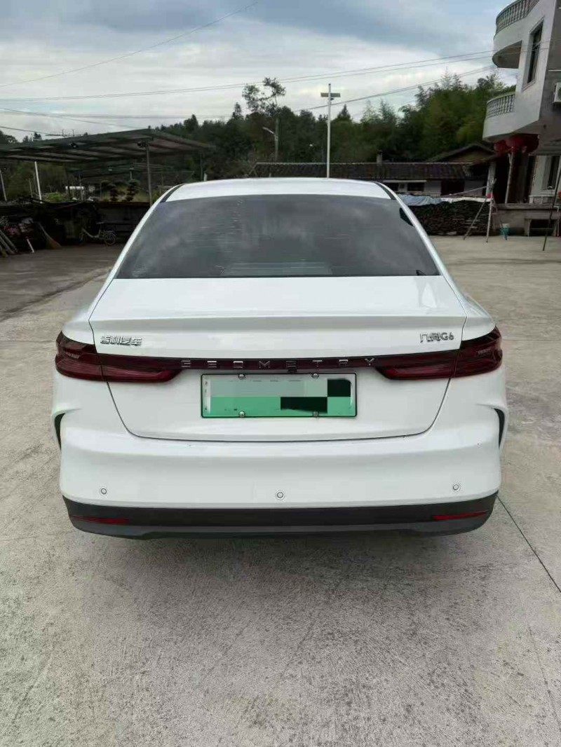 南平23年吉利几何9