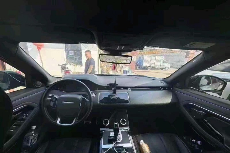 鹤壁21年路虎极光5